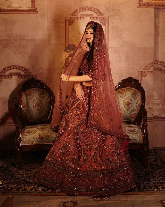 Coordinate wedding outfits with decor